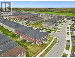 3 GLEDHILL Crescent - 42