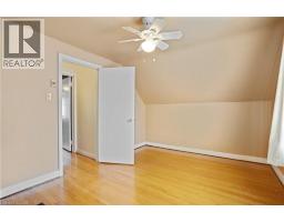 70 ROXBOROUGH Avenue - 17