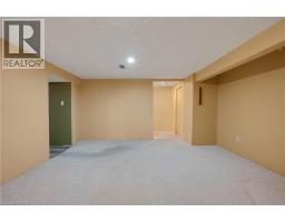 70 ROXBOROUGH Avenue - 26
