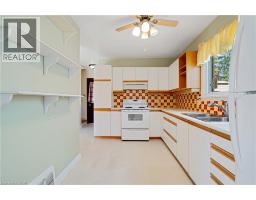 70 ROXBOROUGH Avenue - 8