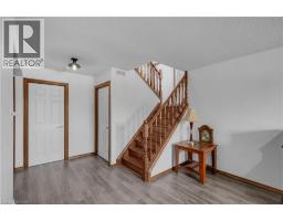 47 SUNNYSIDE Drive - 20