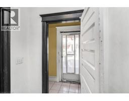 39 ARTHUR Avenue N - 6