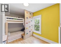54 EVAN Street - 11