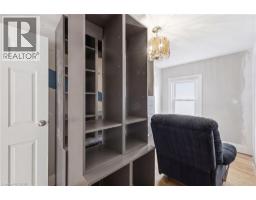 54 EVAN Street - 12
