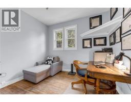 110 OAK Street - 17