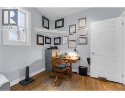110 OAK Street - 18