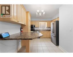 41 EASTWOOD Drive - 17