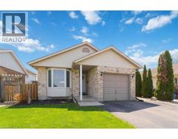 41 EASTWOOD Drive - 2