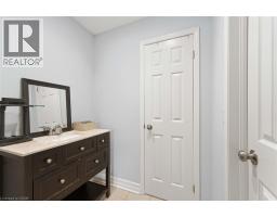 41 EASTWOOD Drive - 25