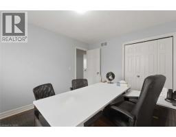 41 EASTWOOD Drive - 29
