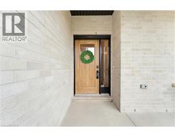 24 GILMER Crescent - 10