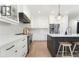 24 GILMER Crescent - 14