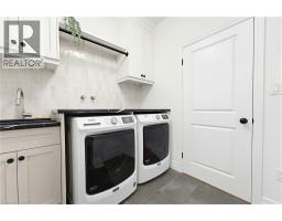 24 GILMER Crescent - 20