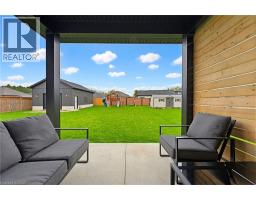 24 GILMER Crescent - 31
