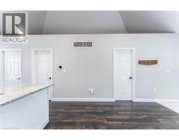 222 KENSINGTON Avenue N - 32