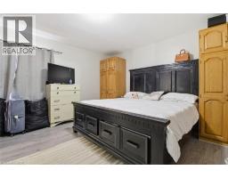 256 LINCOLN Street - 18