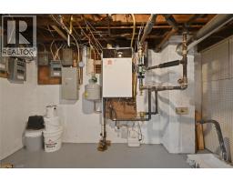 256 LINCOLN Street - 38