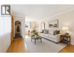 10 OAKLEY Court - 6