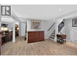 41 FIFE Street W - 27