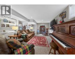 41 FIFE Street W - 32