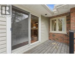 21 BRIAN Boulevard - 41