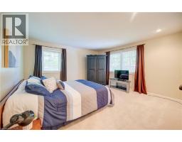 60 HUNTLEY Crescent - 26