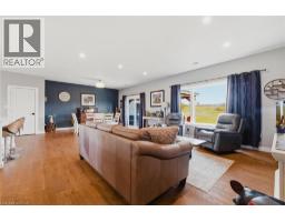 401372 GREY RD 4 - 22
