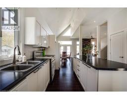 18 WALTER Street - 13