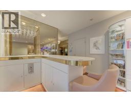 265 WESTCOURT Place UnitNo. PH9 - 14