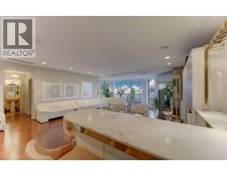 265 WESTCOURT Place UnitNo. PH9 - 22