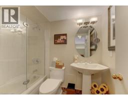 265 WESTCOURT Place UnitNo. PH9 - 33