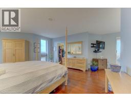 265 WESTCOURT Place UnitNo. PH9 - 36