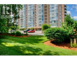265 WESTCOURT Place UnitNo. PH9 - 5