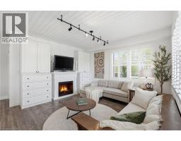 67 HADDINGTON Street UnitNo. 208 - 10