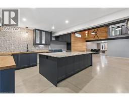 24 DAVIDSON Street - 3