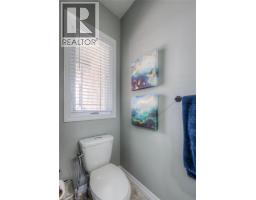 741 HOLLINGER Avenue - 14