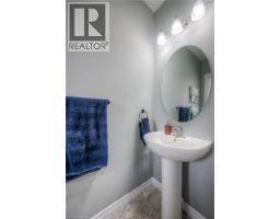 741 HOLLINGER Avenue - 15