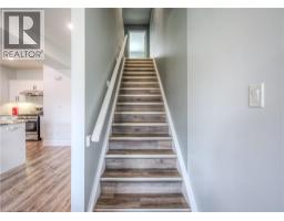 741 HOLLINGER Avenue - 16