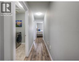 741 HOLLINGER Avenue - 22