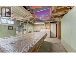 8 MARSHALL Street - 14