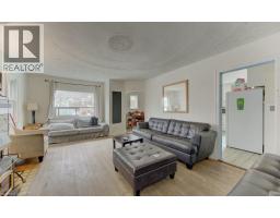 8 MARSHALL Street - 9