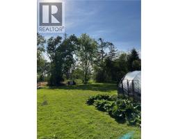 151 LYNDEN Road - 16