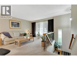 224 ERINDALE Crescent - 11