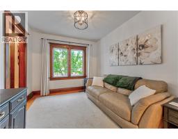 156 GLASGOW Street - 9