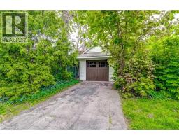 18 FAIRLEIGH Crescent - 43
