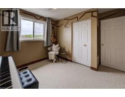 124 PROSPERITY Drive - 24