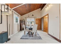 430 WINNIETT Street - 12