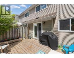 180 HIGHLAND Crescent UnitNo. 10 - 30