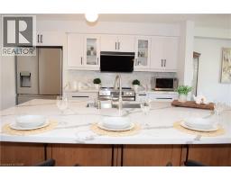 28 LEMON GRASS Street - 13