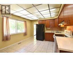 938 COURTLAND Drive - 18